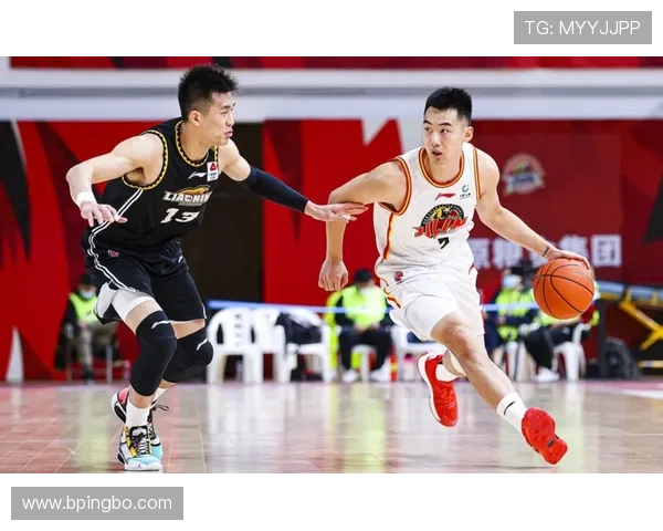 卢尔·邓单打效率提升显著助力球队关键得分