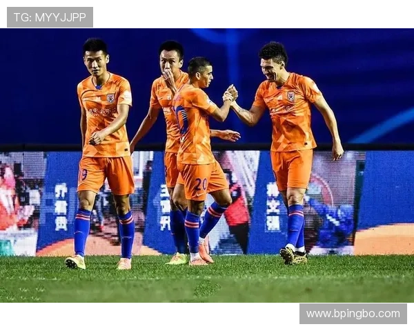 AC米兰阵容年轻化，关键经验缺失是否影响争冠形势？