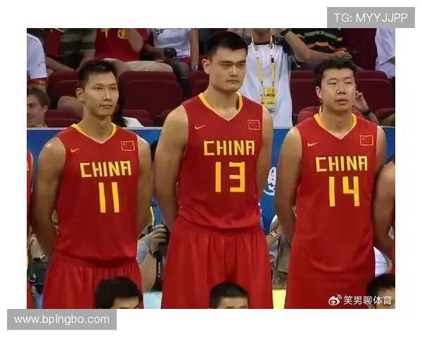 如何理解篮球比赛中对连续动作判定的规则细节？